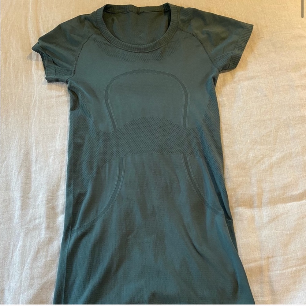 Lululemon Swiftly Tech Crew Short Sleeve Shirt 4
